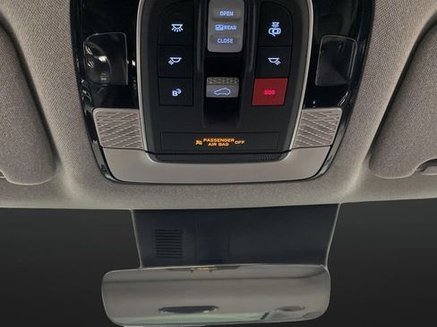 Used 2024 Hyundai Palisade Limited image 29