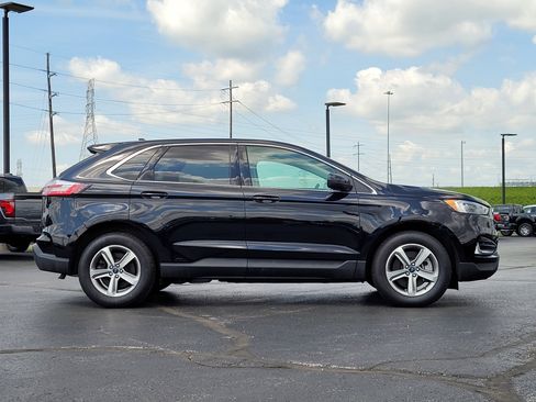 Used 2022 Ford Edge SEL w/ Convenience Package image 2