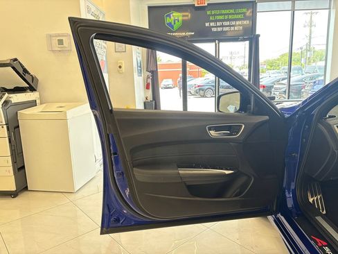 Used 2018 Acura TLX w/ Technology & A-SPEC Package FWD image 36