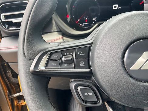 Used 2024 Dodge Hornet GT AWD/4WD image 17