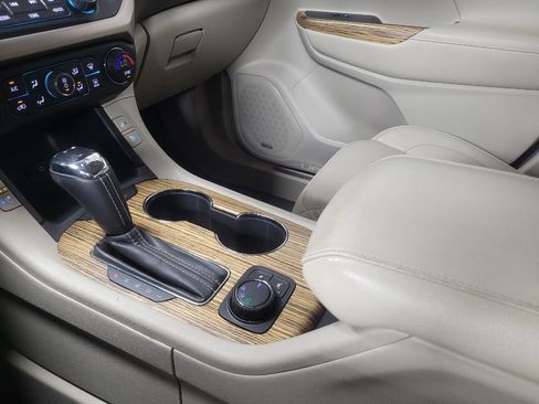 Used 2019 GMC Acadia Denali w/ Technology Package image 26