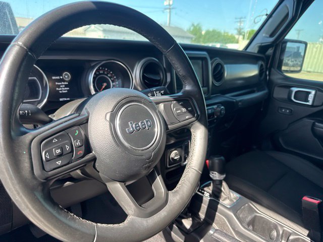 Used 2022 Jeep Gladiator Sport AWD/4WD image 10