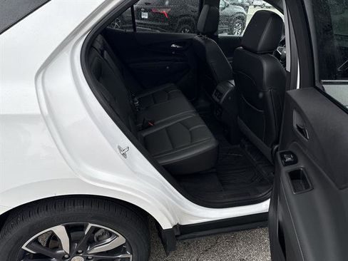 Used 2024 Chevrolet Equinox Premier AWD/4WD image 28