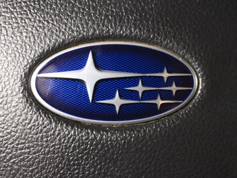 Used 2015 Subaru Forester 2.5i Premium w/ All-Weather Package AWD/4WD image 32