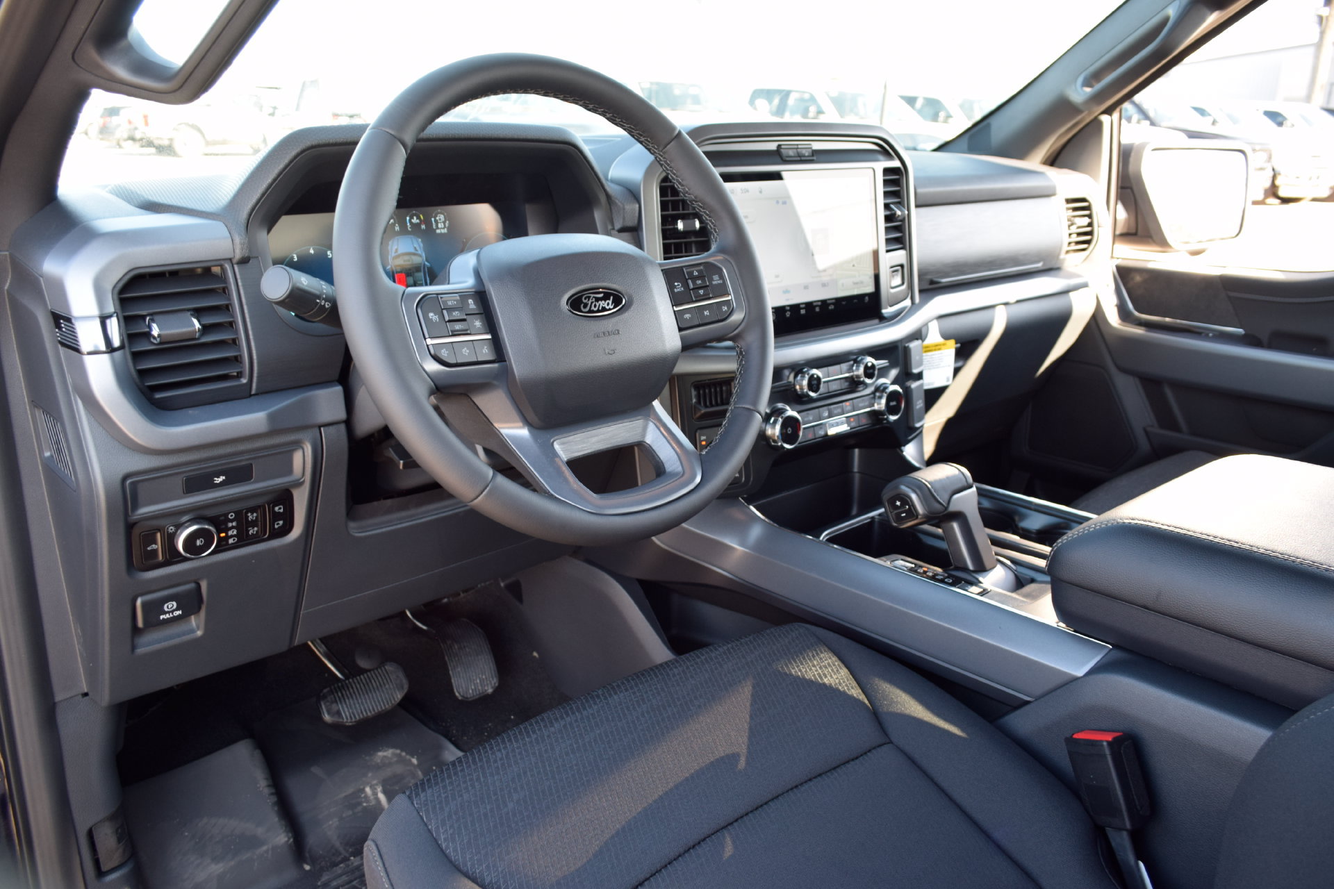 New 2026 Ford F150 XLT w/ Equipment Group 302A MID AWD/4WD image 15