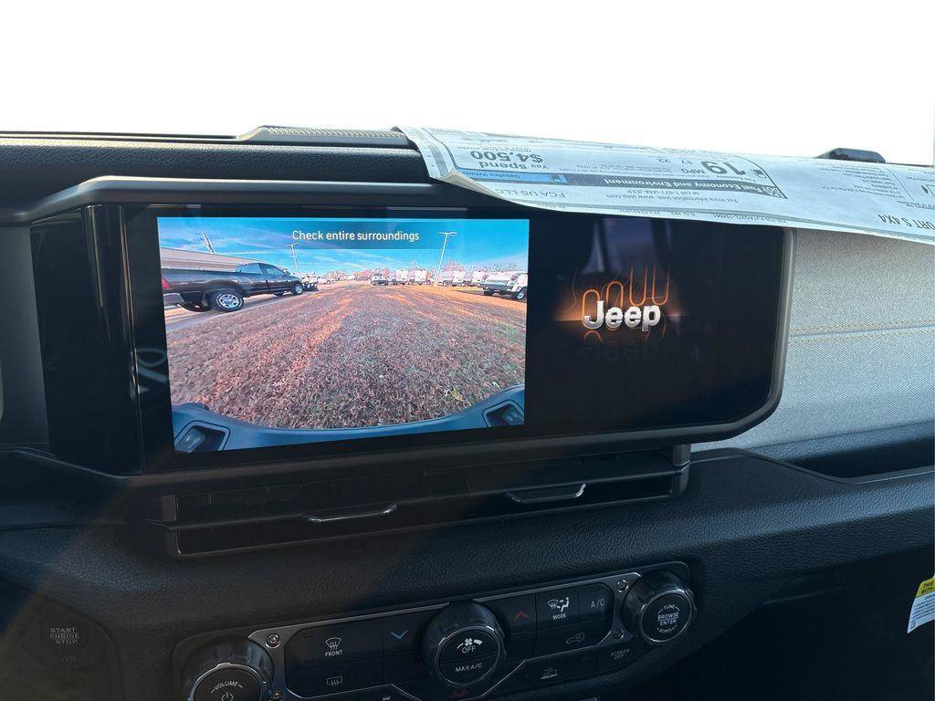 New 2026 Jeep Gladiator Sport AWD/4WD image 24