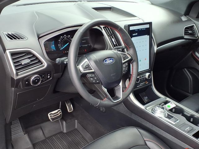 Used 2024 Ford Edge ST-Line AWD/4WD image 18