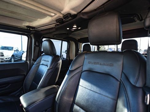 Used 2023 Jeep Gladiator Overland w/ Popular Equipment Package image 24