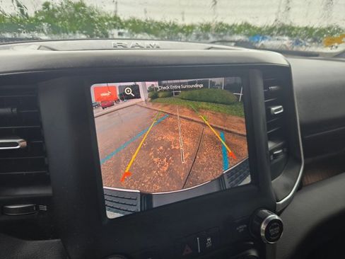 Used 2023 RAM 2500 Big Horn w/ Level 1 Equipment Group image 15