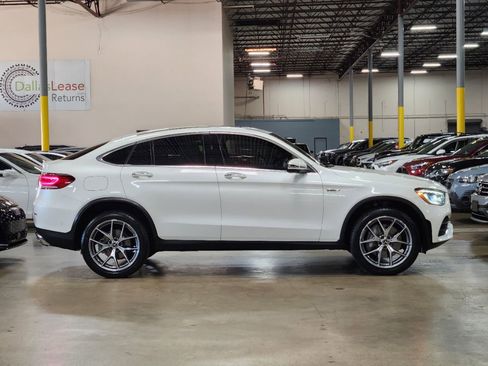 Used 2022 Mercedes-Benz GLC 300 4MATIC Coupe image 11