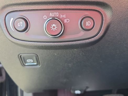 Used 2018 GMC Terrain Denali w/ Advanced Safety Package FWD image 19