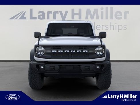 New 2026 Ford Bronco Big Bend w/ Black Diamond Package AWD/4WD image 6