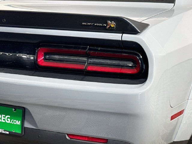 Used 2020 Dodge Challenger R/T Scat Pack RWD image 31