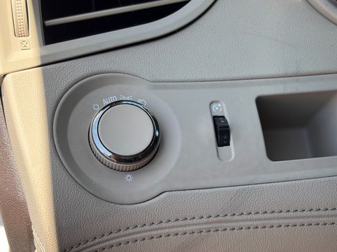 Used 2015 Buick LaCrosse Leather FWD image 27