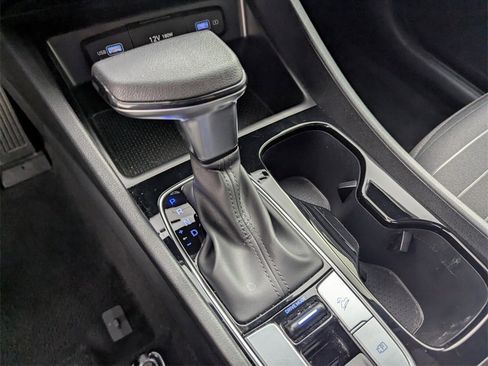 Used 2024 Hyundai Santa Cruz SEL image 25