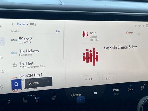 New 2026 Lexus TX 500h AWD image 22
