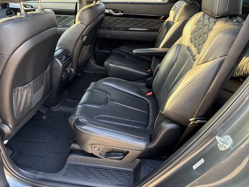 Used 2022 Hyundai Palisade Calligraphy image 22