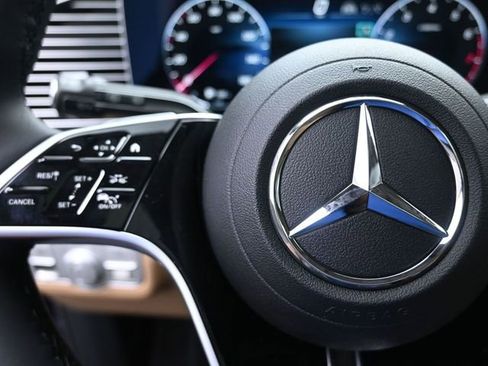 New 2026 Mercedes-Benz GLE 350 4MATIC image 15