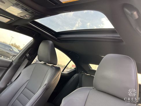 Used 2023 Lexus IS 350 F Sport image 22