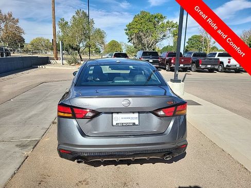New 2025 Nissan Altima 2.5 SR w/ SR Premium Package FWD image 6
