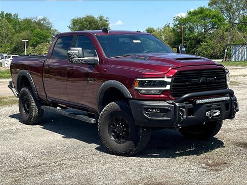 Used 2024 RAM 2500 Laramie w/ Night Edition AWD/4WD image 3