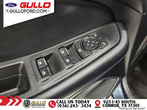 Used 2022 Ford Edge SE image 19