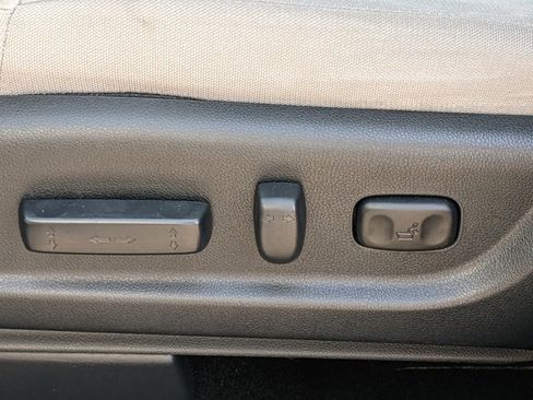 Used 2016 Honda CR-V EX image 16