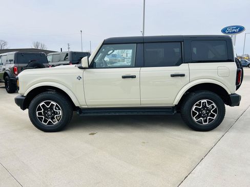 New 2026 Ford Bronco Outer Banks AWD/4WD image 34