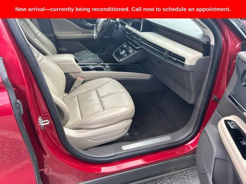 Used 2020 Lincoln Corsair Reserve w/ Equipment Group 201A AWD/4WD image 11