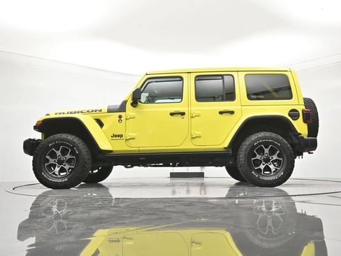 Used 2023 Jeep Wrangler Unlimited Rubicon w/ LED Lighting Group AWD/4WD image 44