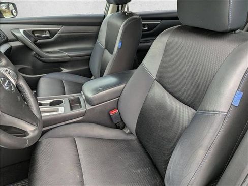 Used 2017 Nissan Altima 2.5 SR image 22