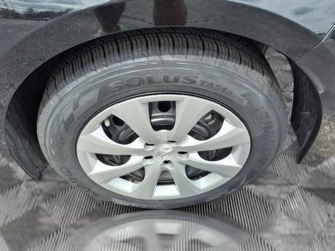 Used 2025 Toyota Corolla LE FWD image 20