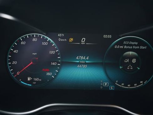 Used 2022 Mercedes-Benz GLC 300 image 32