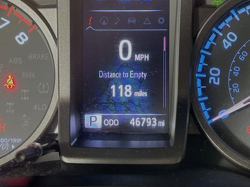 Used 2023 Toyota Tacoma TRD Sport AWD/4WD image 13