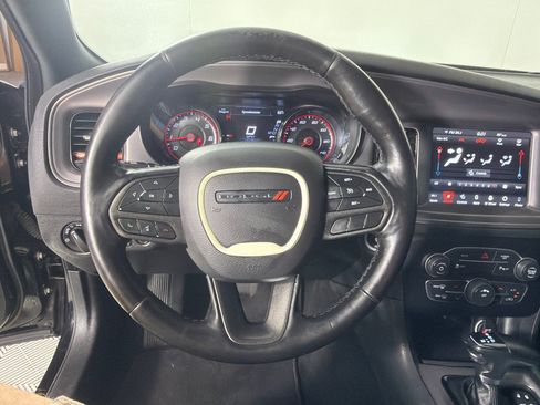 Used 2023 Dodge Charger SXT w/ Blacktop Package RWD image 11