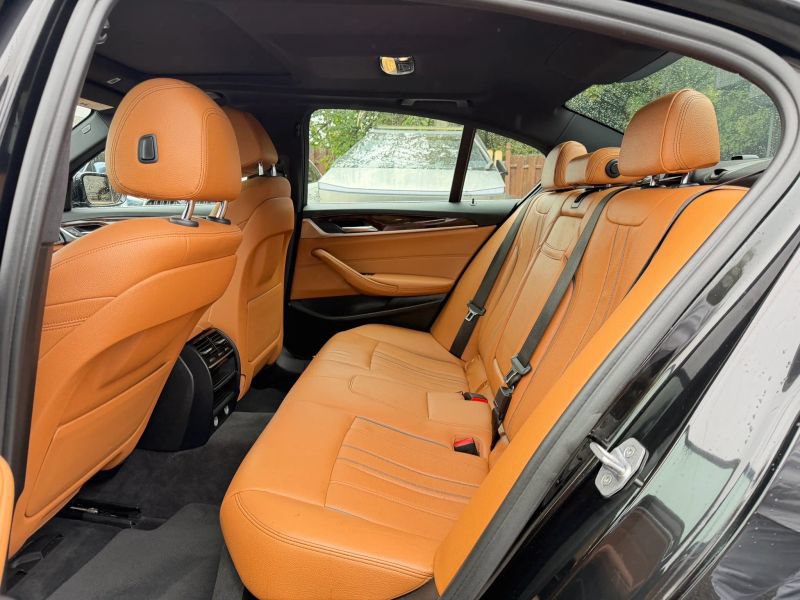 Used 2018 BMW 530i xDrive AWD/4WD image 15