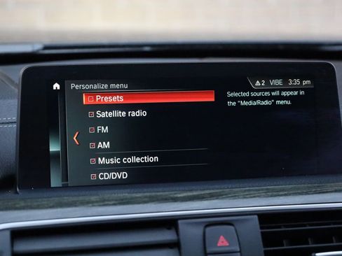 Used 2018 BMW 330e image 33