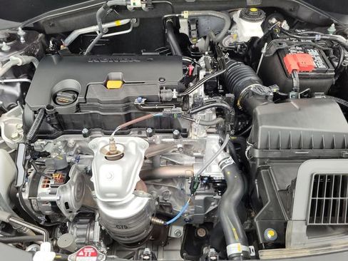 Used 2025 Honda HR-V LX image 27