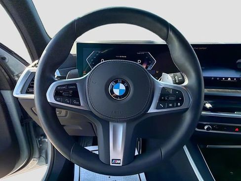 Certified 2025 BMW X5 xDrive40i image 40