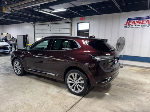 Certified 2022 Buick Envision Avenir w/ Technology Package II image 6