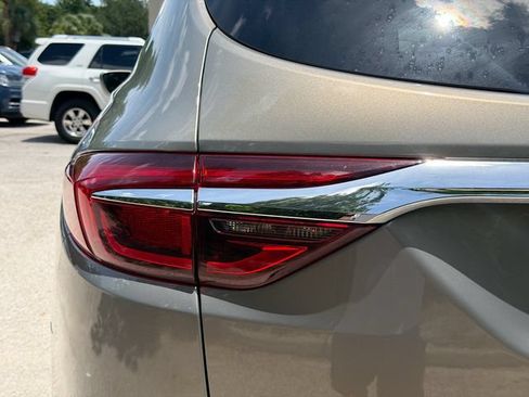 Used 2018 Buick Enclave Premium w/ Trailering Package FWD image 10