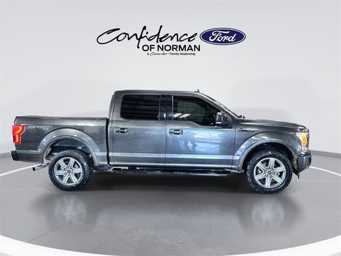 Used 2019 Ford F150 Lariat image 10