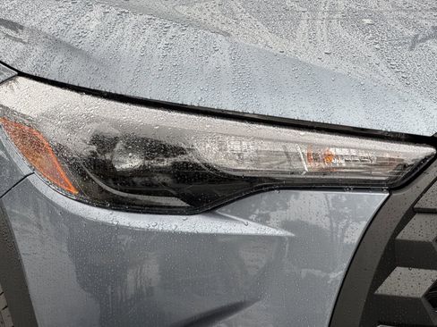 New 2026 Toyota Corolla Cross L image 30