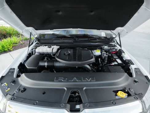 Used 2025 RAM 1500 Limited image 44