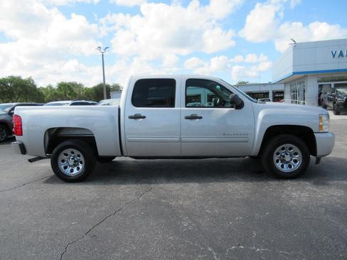 Used 2011 Chevrolet Silverado 1500 LS RWD image 4