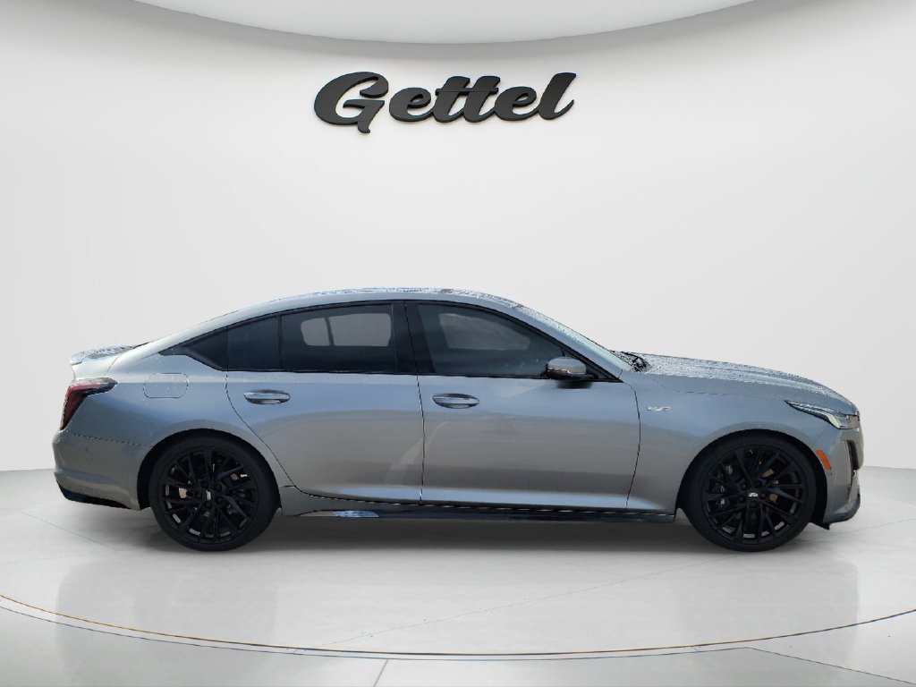 Used 2023 Cadillac CT5 V w/ Platinum Package RWD image 4