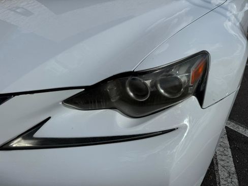 Used 2014 Lexus IS 250 w/ F-Sport Package RWD image 11