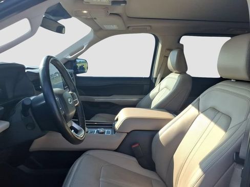 Used 2024 Ford Expedition Max Limited AWD/4WD image 7