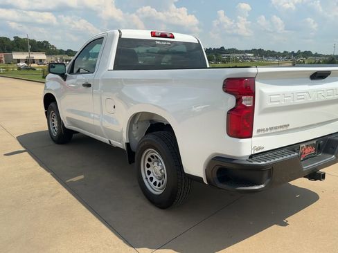 Used 2024 Chevrolet Silverado 1500 W/T w/ Trailering Package image 7