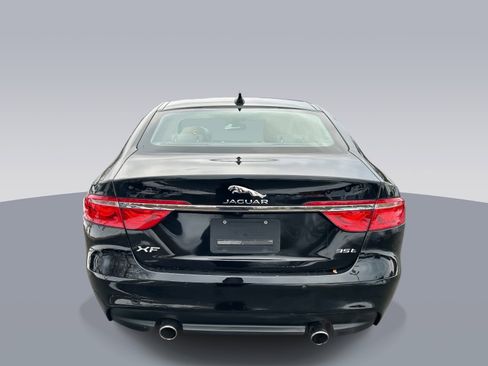 Used 2016 Jaguar XF Prestige image 4